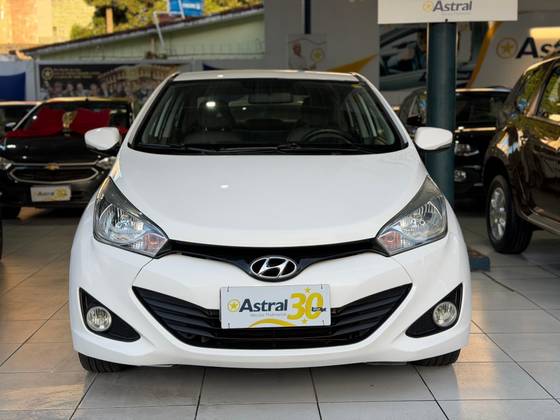 HYUNDAI HB20S 1.6 PREMIUM 16V FLEX 4P MANUAL